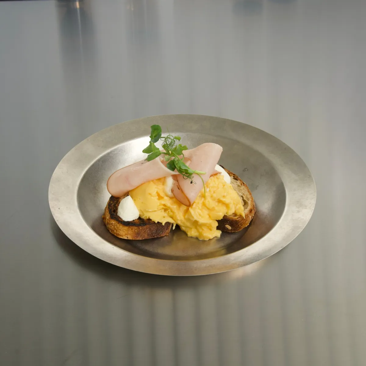 Scrambled Eggs (Βάση)